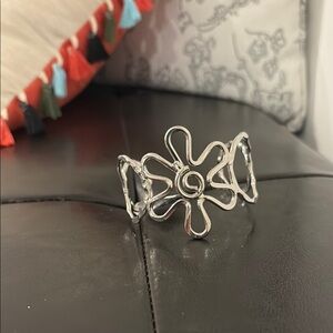 Silver Floral Wire Bracelet